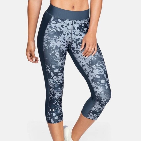 Under Armour HeatGear Printed Capri Leggings Blue Size XS Yoga Run Fitness‎ Pant - Picture 1 of 7